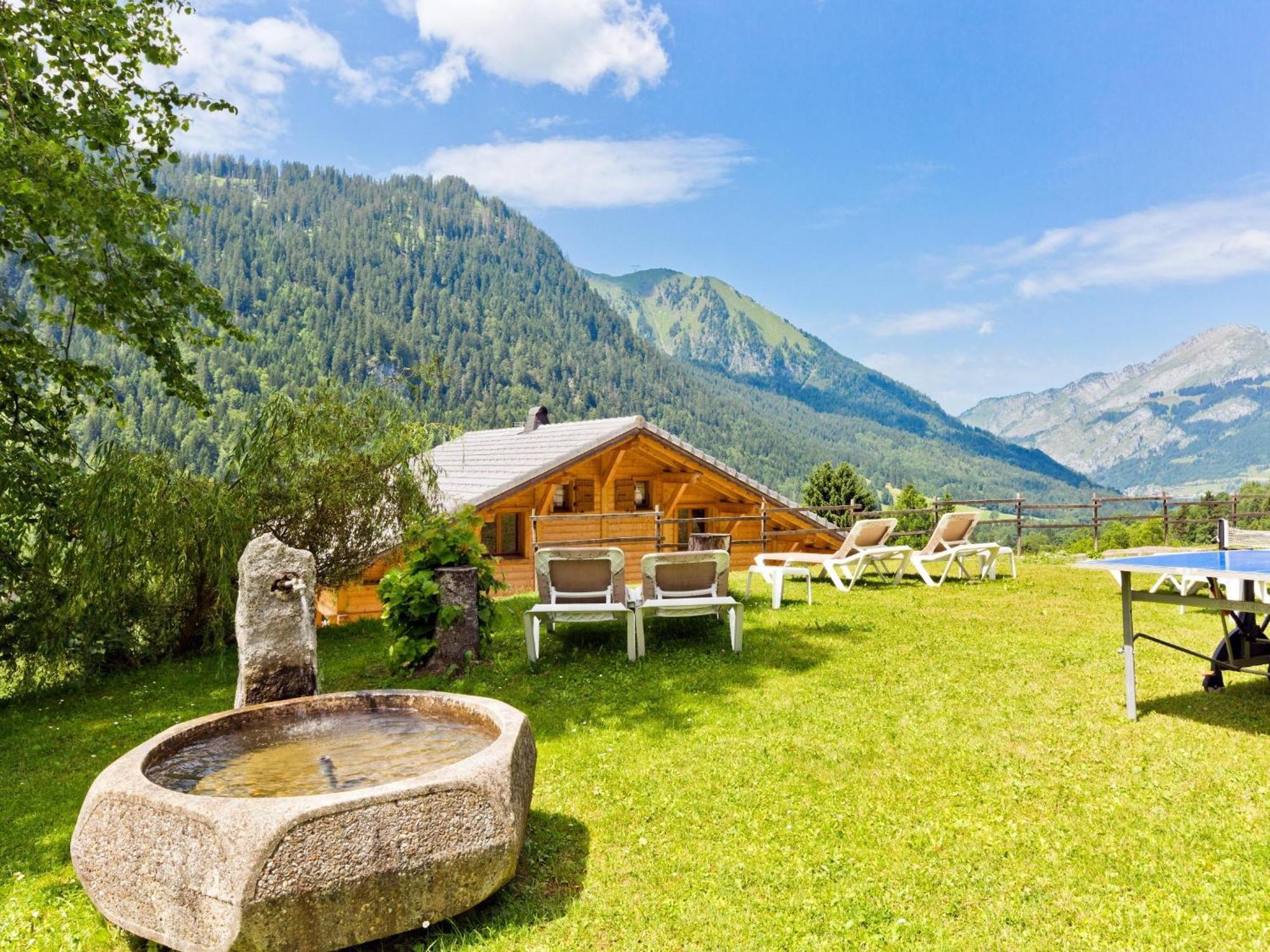 Le Roitelet Otel Châtel Dış mekan fotoğraf