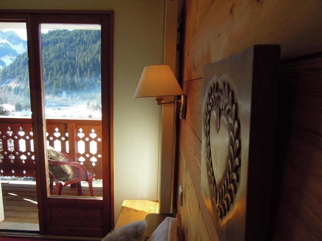 Le Roitelet Otel Châtel Oda fotoğraf