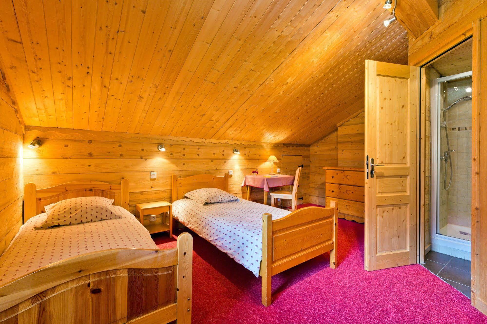 Le Roitelet Otel Châtel Dış mekan fotoğraf