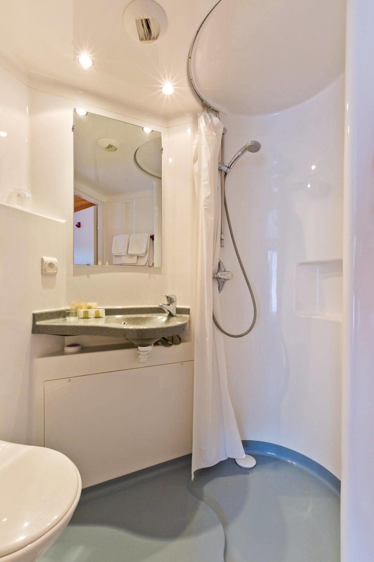 Le Roitelet Otel Châtel Dış mekan fotoğraf